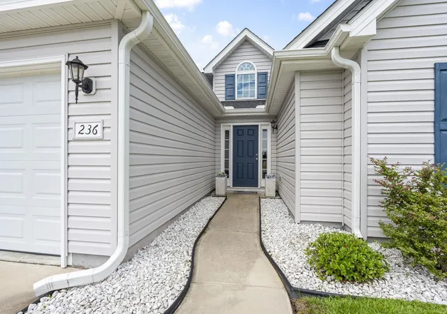Photo 2 of Sale Pending at 236 Leste Rd, Myrtle Beach, SC 29588 | MLS# 2616022 | Listing updated on 2026-09-06