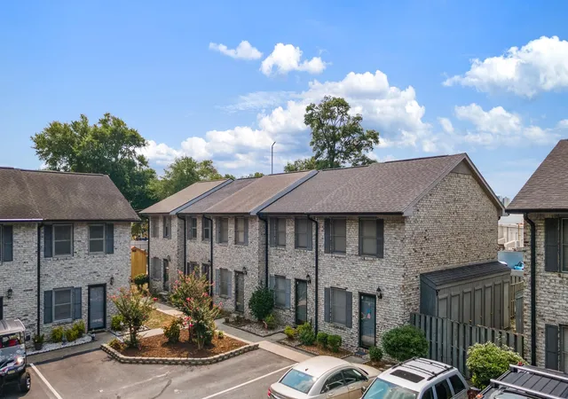 Photo 2 of Sale Pending at 100 Ye Olde Kings Hwy #F, North Myrtle Beach, SC 29582 | MLS# 2616068 | Listing updated on 2026-09-06