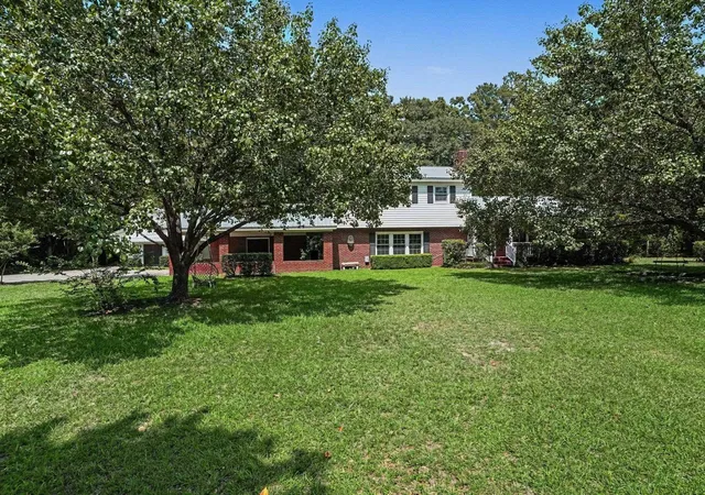 Photo 2 of Single family home for sale at 1384 Bud Graham Rd, Galivants Ferry, SC 29544 | MLS# 2616457 | Listing updated on 2026-09-03