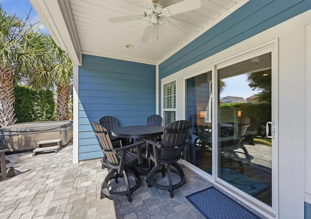 Photo 4 of Single family home for sale at 1407 Landfall Dr, North Myrtle Beach, SC 29582 | MLS# 2616460 | Listing updated on 2026-09-08