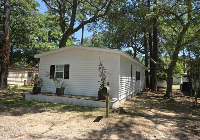 Photo 2 of Manufactured home for sale at 507 Clb House Rd, Murrells Inlet, SC 29576 | MLS# 2616746 | Listing updated on 2026-09-08