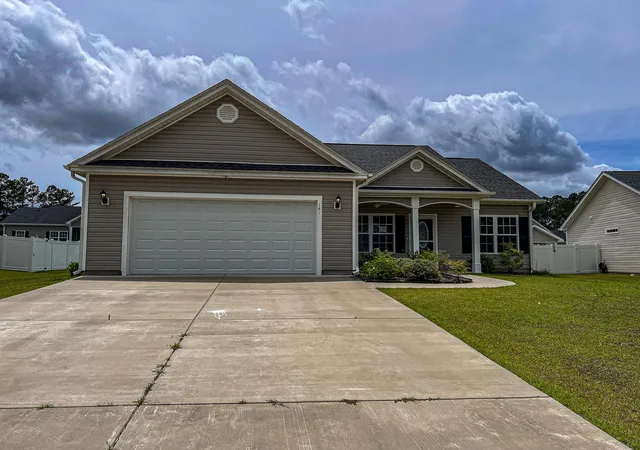 Photo 1 of Single family home for sale at 141 Baylee Cir, Galivants Ferry, SC 29544 | MLS# 2616753 | Listing updated on 2026-09-03