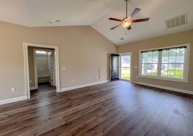 Photo 3 of Single family home for sale at 141 Baylee Cir, Galivants Ferry, SC 29544 | MLS# 2616753 | Listing updated on 2026-09-03