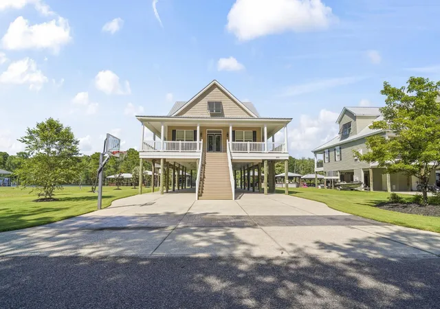 Photo 2 of Sale Pending at 480 River Front N, Conway, SC 29527 | MLS# 2616819 | Listing updated on 2026-08-31