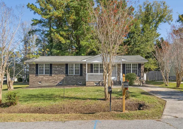Photo 2 of Single family home for sale at 1114 Temple St, Conway, SC 29527 | MLS# 2616857 | Listing updated on 2026-09-10