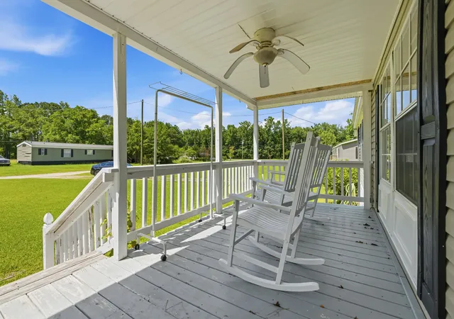 Photo 4 of Sale Pending at 2821 Partridge Ln, Conway, SC 29527 | MLS# 2617060 | Listing updated on 2026-09-11