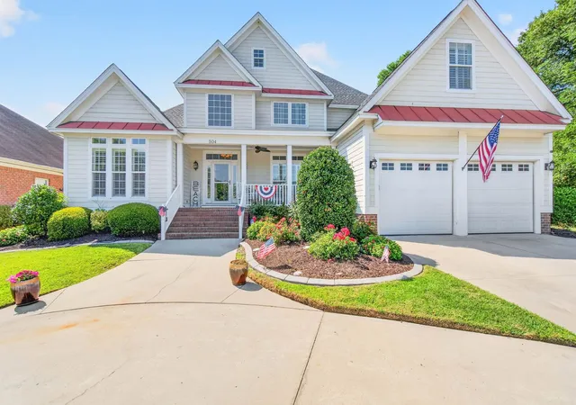 Photo 3 of Single family home for sale at 504 Sea Vista Ln, North Myrtle Beach, SC 29582 | MLS# 2617200 | Listing updated on 2026-09-10