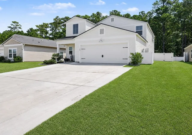 Photo 4 of Sale Pending at 749 Wapama St, Little River, SC 29566 | MLS# 2617325 | Listing updated on 2026-09-11