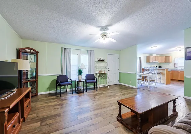 Photo 4 of Manufactured home for sale at 181 Blinkhorn Rd, Conway, SC 29526 | MLS# 2617794 | Listing updated on 2026-10-06
