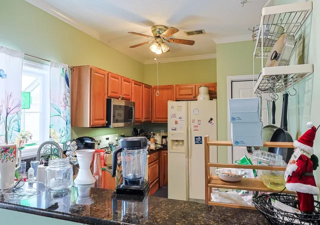 Listing Photo 5 - Condo for sale in building located at 1533 Lanterns Rest Rd, Myrtle Beach, SC 29579 - Unit #204