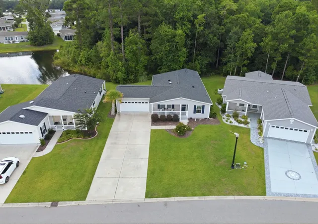 Photo 2 of Manufactured home for sale at 2039 Eastlynn Dr, Conway, SC 29526 | MLS# 2617903 | Listing updated on 2026-09-11