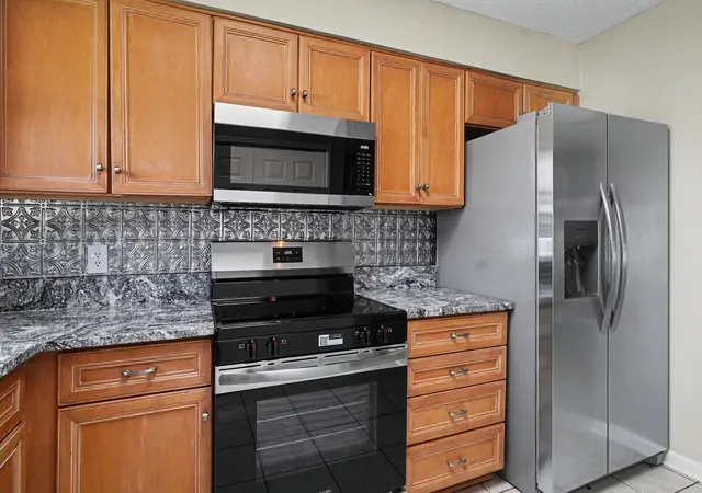 Photo 4 of Single family home for sale at 1057 Deer Run Ct, Myrtle Beach, SC 29575 | MLS# 2618111 | Listing updated on 2026-09-09