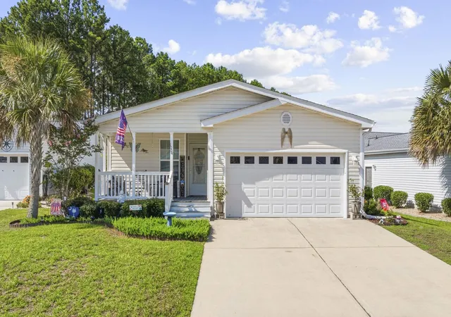 Photo 1 of Manufactured home for sale at 1004 Greencrest Ct, Conway, SC 29526 | MLS# 2618192 | Listing updated on 2026-09-21