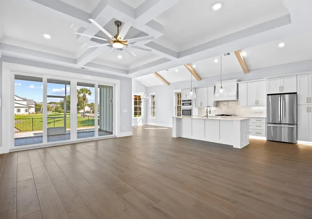 Photo 4 of Single family home for sale at 993 Crystal Waterway Dr, Myrtle Beach, SC 29579 | MLS# 2618215 | Listing updated on 2026-09-09