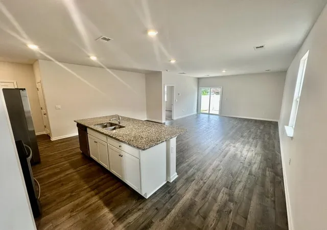 Photo 3 of Single family home for sale at 162 Kelsey Ct, Myrtle Beach, SC 29588 | MLS# 2618334 | Listing updated on 2026-09-10