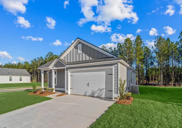 Photo 4 of Sale Pending at 604 Shady Ridge Dr, Loris, SC 29569 | MLS# 2618370 | Listing updated on 2026-09-10