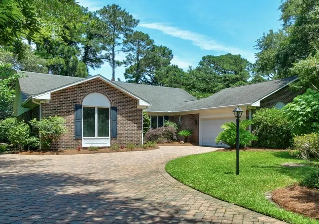 Photo 1 of Sale Pending at 466 Country Clb Dr, Pawleys Island, SC 29585 | MLS# 2618414 | Listing updated on 2026-09-29