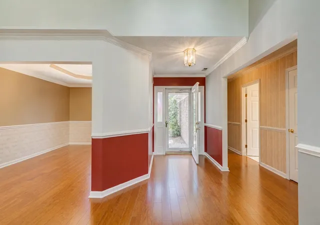 Photo 3 of Sale Pending at 466 Country Clb Dr, Pawleys Island, SC 29585 | MLS# 2618414 | Listing updated on 2026-09-29