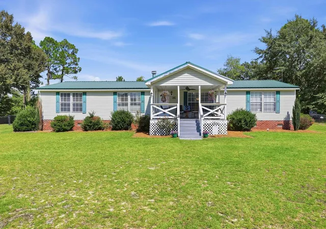 Photo 1 of Sale Pending at 2101 Doe Trl, Dillon, SC 29536 | MLS# 2618531 | Listing updated on 2026-09-10
