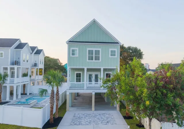 Photo 1 of Single family home for sale at 613 S Dogwood, Surfside Beach, SC 29575 | MLS# 2618547 | Listing updated on 2026-09-16