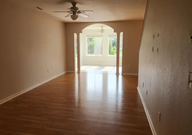 Photo 4 of Single family home for sale at 5033 Wickalow Way, Myrtle Beach, SC 29579 | MLS# 2618561 | Listing updated on 2026-09-14