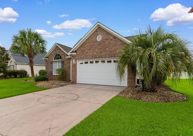 Photo 1 of Single family home for sale at 214 Southern Breezes Cir, Murrells Inlet, SC 29576 | MLS# 2618676 | Listing updated on 2026-08-31