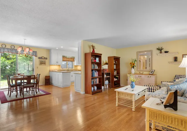 Photo 3 of Single family home for sale at 655 5th Avenue N, Surfside Beach, SC 29575 | MLS# 2618697 | Listing updated on 2026-09-09