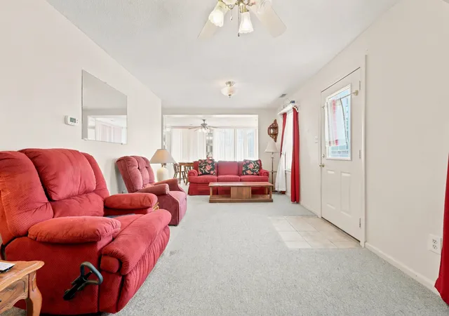 Photo 3 of Sale Pending at 2702 Havens Dr, North Myrtle Beach, SC 29582 | MLS# 2618722 | Listing updated on 2026-09-03