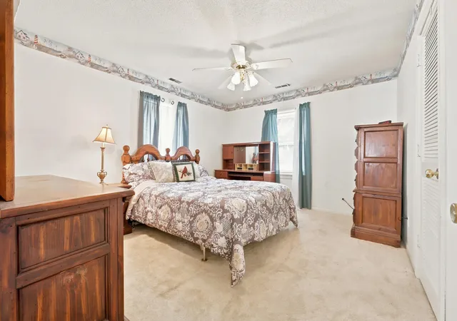 Photo 4 of Sale Pending at 2702 Havens Dr, North Myrtle Beach, SC 29582 | MLS# 2618722 | Listing updated on 2026-09-03
