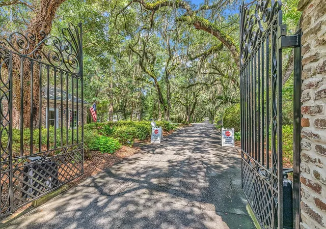 Photo 3 of Sale Pending at 525 Tuckers Rd #B, Pawleys Island, SC 29585 | MLS# 2618754 | Listing updated on 2026-09-11