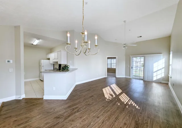 Listing Photo 4 - Condo for sale in building located at 736 Algonquin Dr, Pawleys Island, SC 29585 - Unit #4H