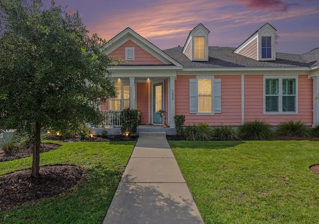 Photo 1 of Single family home for sale at 1024 Longwood Blfs Cir, Murrells Inlet, SC 29576 | MLS# 2618858 | Listing updated on 2026-09-09