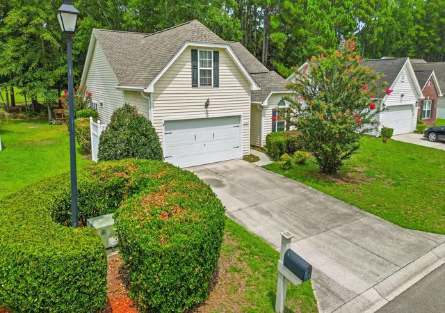 Photo 2 of Single family home for sale at 4550 Fringetree Dr, Murrells Inlet, SC 29576 | MLS# 2618905 | Listing updated on 2026-09-11
