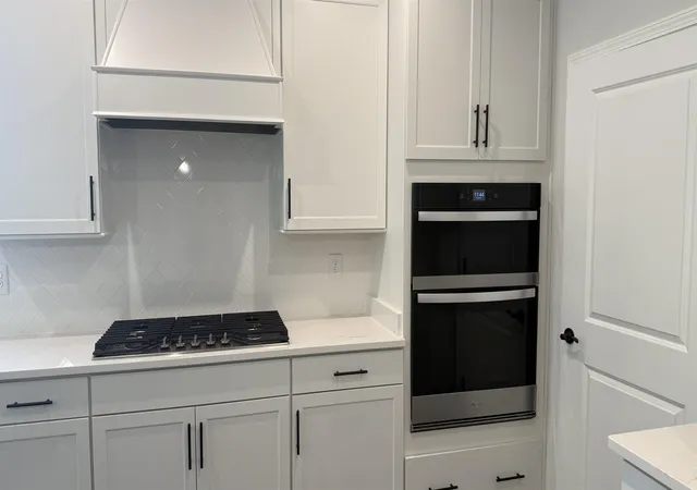 Photo 3 of Single family home for sale at 633 Palm Bay Dr, Myrtle Beach, SC 29588 | MLS# 2618962 | Listing updated on 2026-09-12