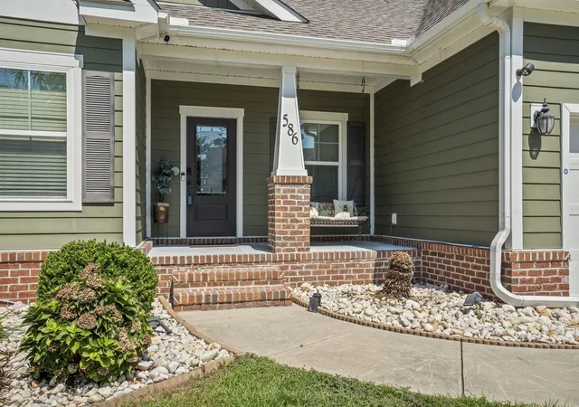 Photo 3 of Single family home for sale at 586 Indigo Bay Cir, Myrtle Beach, SC 29579 | MLS# 2619065 | Listing updated on 2026-09-11