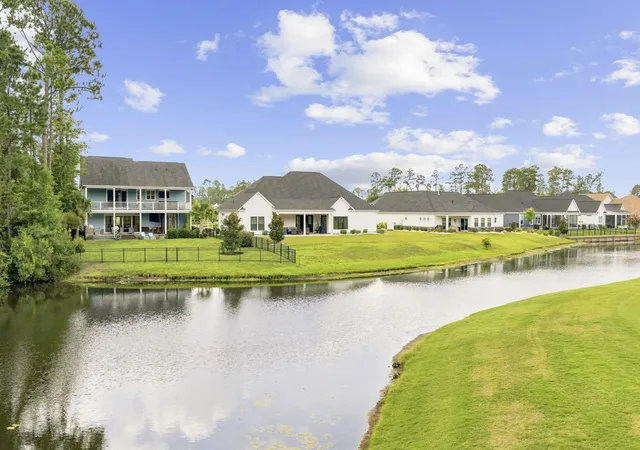 Photo 2 of Single family home for sale at 1838 Wood Stork Dr, Conway, SC 29526 | MLS# 2619135 | Listing updated on 2026-09-19