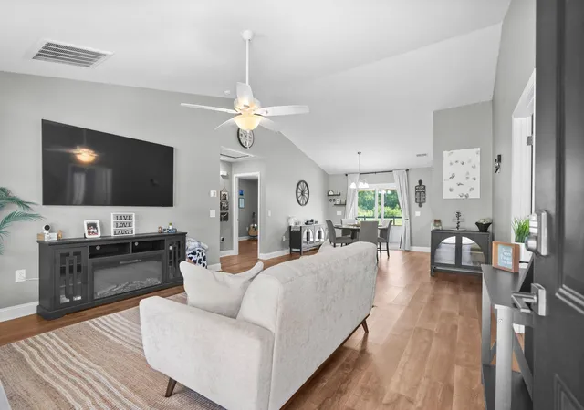 Photo 3 of Single family home for sale at 1492 W Highway 9 Byp, Loris, SC 29569 | MLS# 2619205 | Listing updated on 2026-09-08