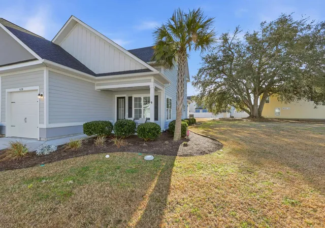 Photo 2 of Townhouse for sale at 620 Lorenzo Dr #61, North Myrtle Beach, SC 29582 | MLS# 2619216 | Listing updated on 2026-09-02