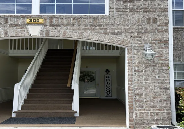 Photo 2 of Condo for sale at 300 Willow Green Dr #B, Conway, SC 29526 | MLS# 2619384 | Listing updated on 2026-09-09