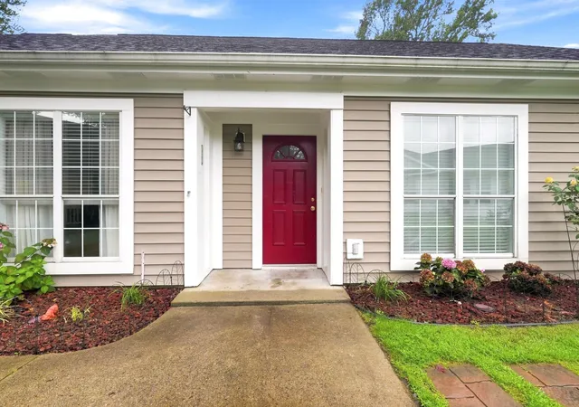 Photo 3 of Single family home for sale at 6697 Wisteria Dr, Myrtle Beach, SC 29588 | MLS# 2619385 | Listing updated on 2026-09-29