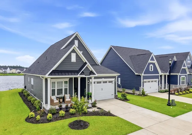 Photo 3 of Single family home for sale at 392 Indigo Bay Cir, Myrtle Beach, SC 29579 | MLS# 2619388 | Listing updated on 2026-09-02