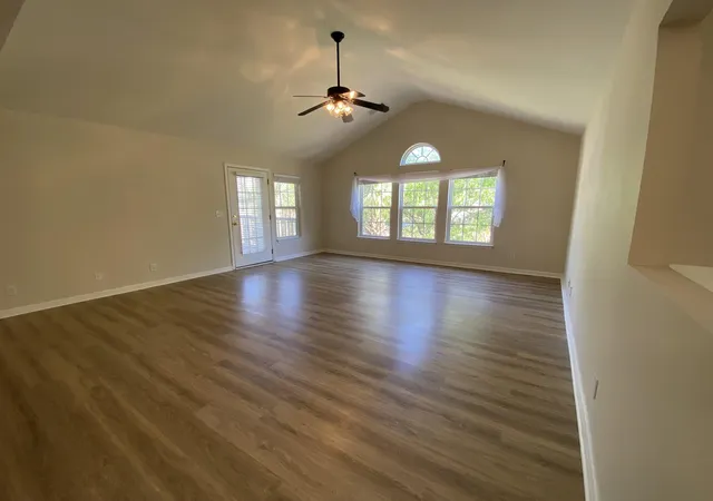 Photo 2 of Sale Pending at 4665 Fringetree Dr #5H, Murrells Inlet, SC 29576 | MLS# 2619524 | Listing updated on 2026-09-15