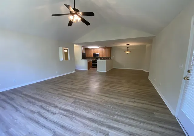 Photo 3 of Sale Pending at 4665 Fringetree Dr #5H, Murrells Inlet, SC 29576 | MLS# 2619524 | Listing updated on 2026-09-15