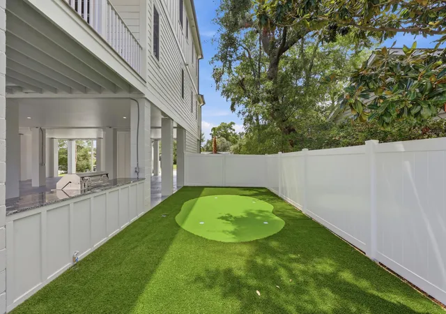Photo 2 of Sale Pending at 428 Vista Dr, Murrells Inlet, SC 29576 | MLS# 2619558 | Listing updated on 2026-10-22