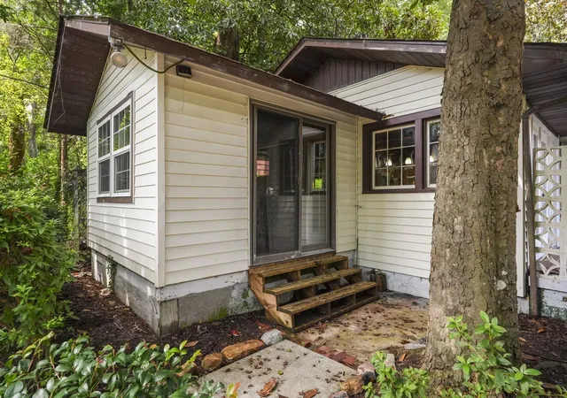 Photo 2 of Single family home for sale at 419 3rd Avenue S, Surfside Beach, SC 29575 | MLS# 2619576 | Listing updated on 2026-09-03