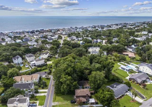Photo 3 of Single family home for sale at 419 3rd Avenue S, Surfside Beach, SC 29575 | MLS# 2619576 | Listing updated on 2026-09-03