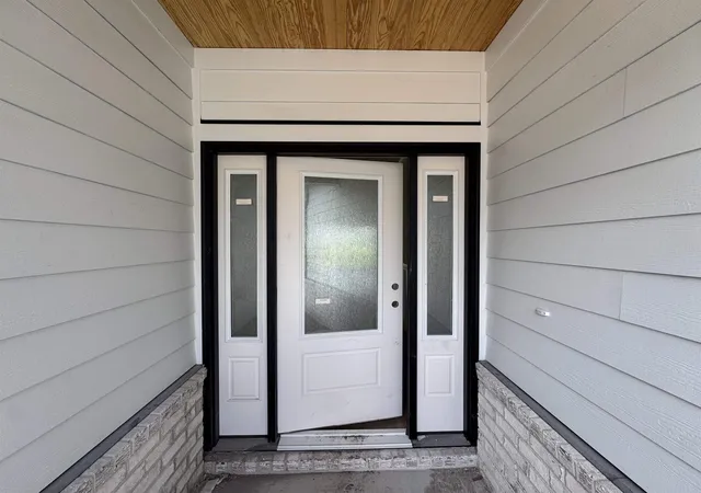 Photo 3 of Single family home for sale at 113 Swallowtail Ct, Little River, SC 29566 | MLS# 2619577 | Listing updated on 2026-09-08