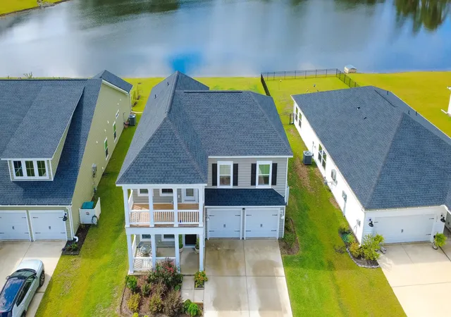 Photo 2 of Single family home for sale at 2035 Felicity Pl, Myrtle Beach, SC 29588 | MLS# 2619594 | Listing updated on 2026-09-08