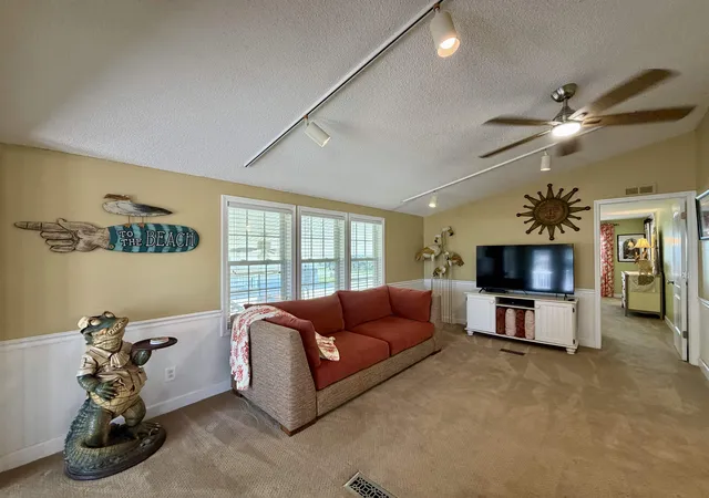 Photo 4 of Sale Pending at 1876 Sunrise Dr, Myrtle Beach, SC 29575 | MLS# 2619592 | Listing updated on 2026-09-09