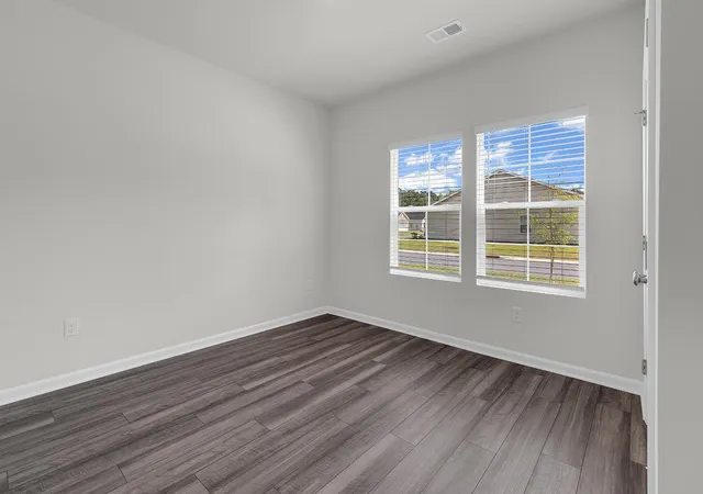 Photo 3 of Single family home for sale at 105 Hancher Dr, Myrtle Beach, SC 29588 | MLS# 2619613 | Listing updated on 2026-09-08